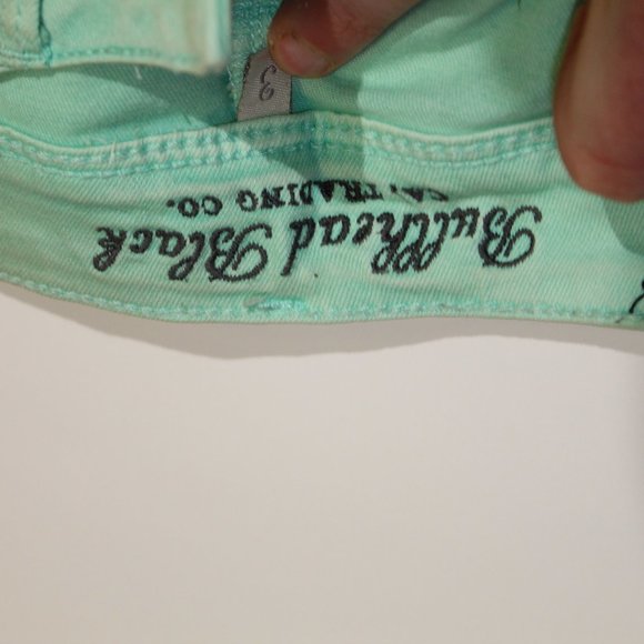 Bullhead Black Mint Green Womens Size 3 Jeans - Picture 5 of 6
